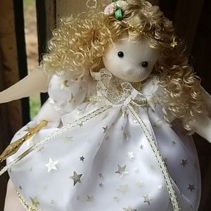 Gold Angel music box